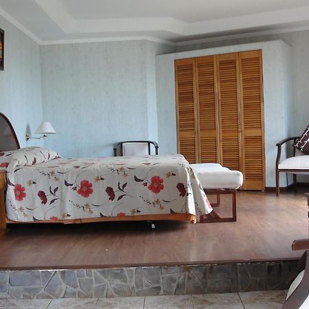 Iorana Isla De Pascua Hotel Hanga Roa Bilik gambar